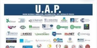 Manifestazione nazionale Uap al Teatro Brancaccio di Roma