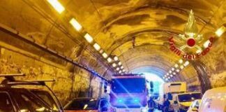 Maxi tamponamento in galleria sull’autostrada A20 Messina-Palermo, coinvolti 80 mezzi