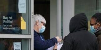 Meningite, epidemia fra studenti in Uk: 2 morti e 15 casi confermati