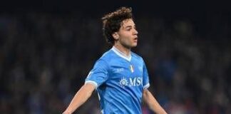 Napoli, infortunio e fasciatura per Vergara: cos’è successo con il Torino