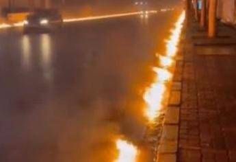 Petrolio finisce nelle fogne, strade di Teheran in fiamme dopo i raid