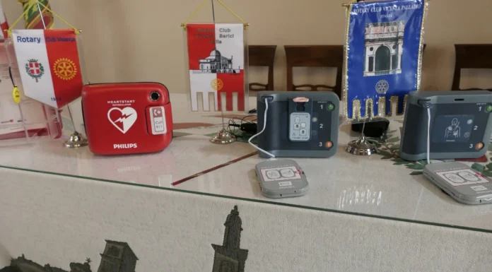 Vicenza più sicura per i bambini: il Rotary dona 10 defibrillatori alle scuole comunali dell’infanzia