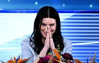 Sanremo, Pausini a Conti: “Ora per me sei un uomo importante come Baudo”