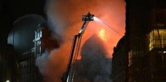 Scozia, enorme incendio a Glasgow: chiude stazione ferroviaria