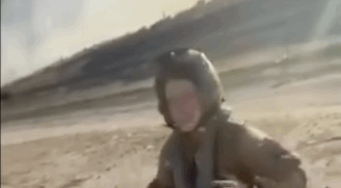 “Stai bene?”, la Top Gun americana precipita in Kuwait e viene soccorsa