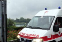 Stava montando delle luminarie, elettricista morto folgorato nel Reggino