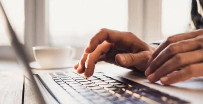 assunzione assunzioni selezioni avvisi pubblici comune computer tastiera comune vicenza