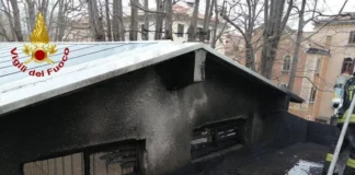 Biennale Arte a Venezia, incendio su tetto padiglione Serbia: nessun ferito