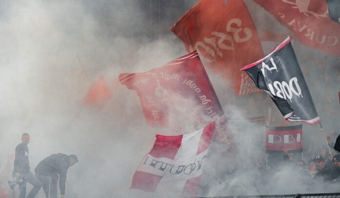 curva-banner-1 l.r. vicenza festa