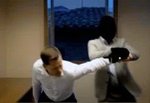 Morte David Rossi, un video IA ricostruisce gli ultimi istanti prima della caduta – Guarda