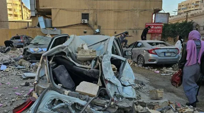 Iran sotto attacco, Teheran risponde ai missili. Israele colpisce il Libano: oltre 30 morti a Beirut iran