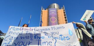 Mamme No Pfas a Bruxelles, alla Von der Leyen: “Sei madre anche tu”. Ma niente incontro mamme no pfas ursula