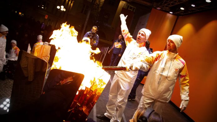 paralimpiadi milano cortina 2026 fiamma