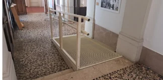 Sedi comunali Vicenza: via le barriere architettoniche a Palazzo Trissino: nuovo scivolo palazzo trissino