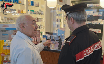 A Vicenza i Carabinieri entrano nelle farmacie: una rete di protezione contro le truffe agli anziani truffe anziani vicenza carabinieri farmacie