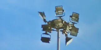 Torri Faro su Viale del Sole spente dal 2021: Comune di Vicenza cerca coordinamento per la soluzione torri faro vicenza albera bretella