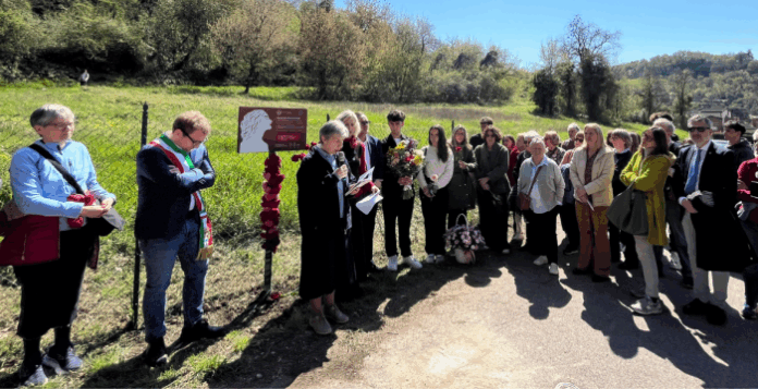 vicenza femminicidio targa neanche con un fiore vicenza femminicidio targa neanche con un fiore