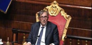 25 aprile, La Russa: “Rifarei l’omaggio ai partigiani e ai caduti della Repubblica di Salò”