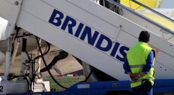 All’aeroporto di Brindisi “nessuna emergenza carburante né rischio carenza imminente”