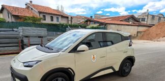 Nuovi veicoli elettrici a Schio, Marigo: due mezzi in servizio grazie a 30.000 euro di fondi regionali BYD, uno dei due nuovi veicoli elettrici a Schio
