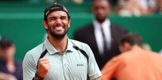 Berrettini travolge Medvedev a Montecarlo e si ‘scusa’ con… Carlo Verdone. Cos’è successo