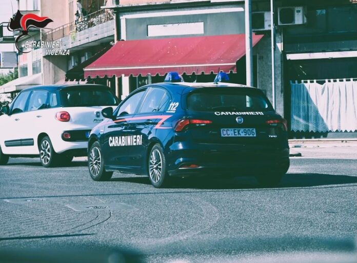 Carabinieri vicenza furto negozio vicenza