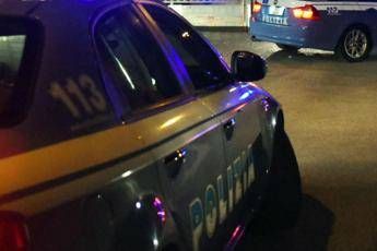 Cosenza, violento scontro tra due auto in galleria: due morti e un ferito