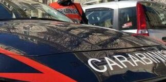 Fano, accoltella fratello e genitori: arrestato 21enne, padre in gravi condizioni