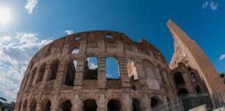 Far west dei biglietti del Colosseo, la denuncia delle guide turistiche contro il ‘secondary ticketing’
