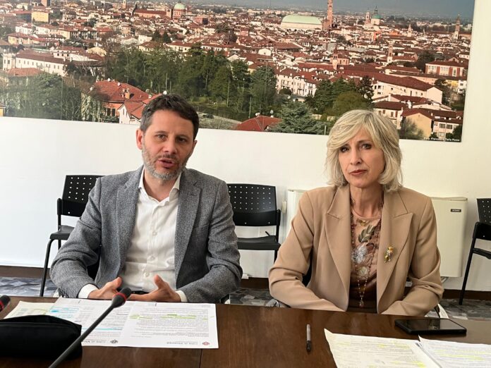 Isabella Sala e Cristiano Spiller vicenza variazione bilancio