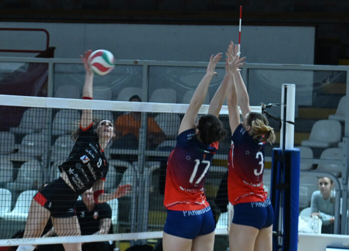 Nicole Inaneselli (Volksbank Vicenza Volley vs Don Colleoni Trescore (foto Antonio Trogu) Nicole Inaneselli (Volksbank Vicenza Volley vs Don Colleoni Trescore (foto Antonio Trogu)
