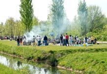 Parco della Pace a Vicenza, la prima Pasquetta in un luogo simbolico. Giovanni “Battista” Rolando: “nessuna causa è persa” Area picnic al Parco della Pace a Vicenza nel giorno di Pasquetta 2026 (foto Giovanni Battista Rolando)