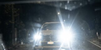 Sei automobilisti su dieci sono infastiditi dai fari auto sempre più potenti
