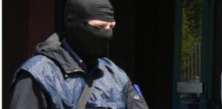 Siena, odio razziale e apologia fascista e nazista: denunciati 13 minori