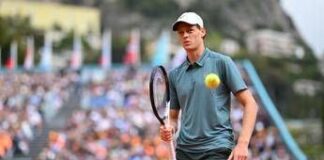 Sinner, infortunio contro Machac a Montecarlo? Jannik chiede time-out medico: cos’è successo