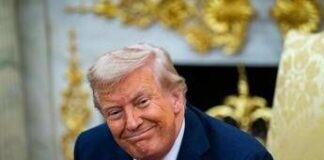 Trump: Sì a tregua di 2 settimane e Iran riapre Stretto di Hormuz