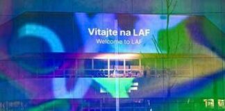 Turismo, il Light Art Festival ha acceso la slovacca Trencin fra luci, suoni e interattività