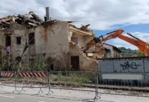 Vicenza, il Comune: iniziato abbattimento dell’edificio pericolante in via Baracca via baracca vicenza demolizione edificio pericolante