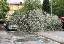 Grandine, trombe d’aria e nubifragi sferzano il Nord maltempo