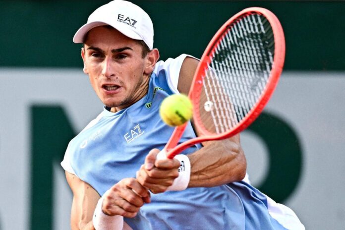 Arnaldi e il ritiro dal Roland Garros: “Non ho mangiato per due giorni”