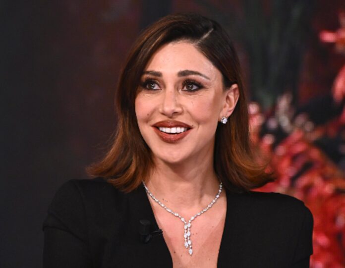 Belen, il messaggio sui social: “Bisogna affrontare il dolore, non nasconderlo”