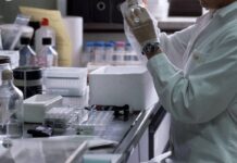 Cancro al polmone, una ‘firma’ nel sangue predice il rischio di tumore: nuove speranze per prevenirlo