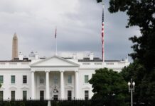FBI sventa attentato alla Casa Bianca: piano con droni esplosivi e cecchini durante l’evento UFC di Trump