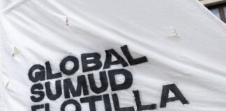 Flotilla, il racconto di un attivista italiano: “Costretti in ginocchio con armi puntate, persone prese a calci”