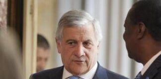 Iran, Tajani: “Non siamo qui per chiedere di autorizzare nuova missione militare nel Golfo”