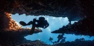 Maldive, recupero corpi dei sub in grotta: team internazionale pronto a nuova immersione