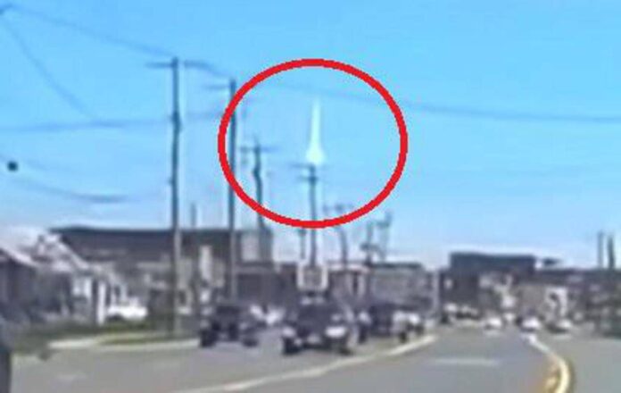 Meteora si disintegra sul Massachussets, l’esplosione come 300 tonnellate tritolo