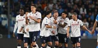 Napoli-Bologna, Orsolini raddoppia su rigore (con Var) e gli azzurri protestano: cos’è successo