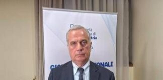 Pediatra Villani: “Non basta curare, serve medicina dell’età evolutiva”