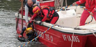 Reggio Emilia, fa il bagno nel torrente con gli amici ma non riemerge: morto 14enne